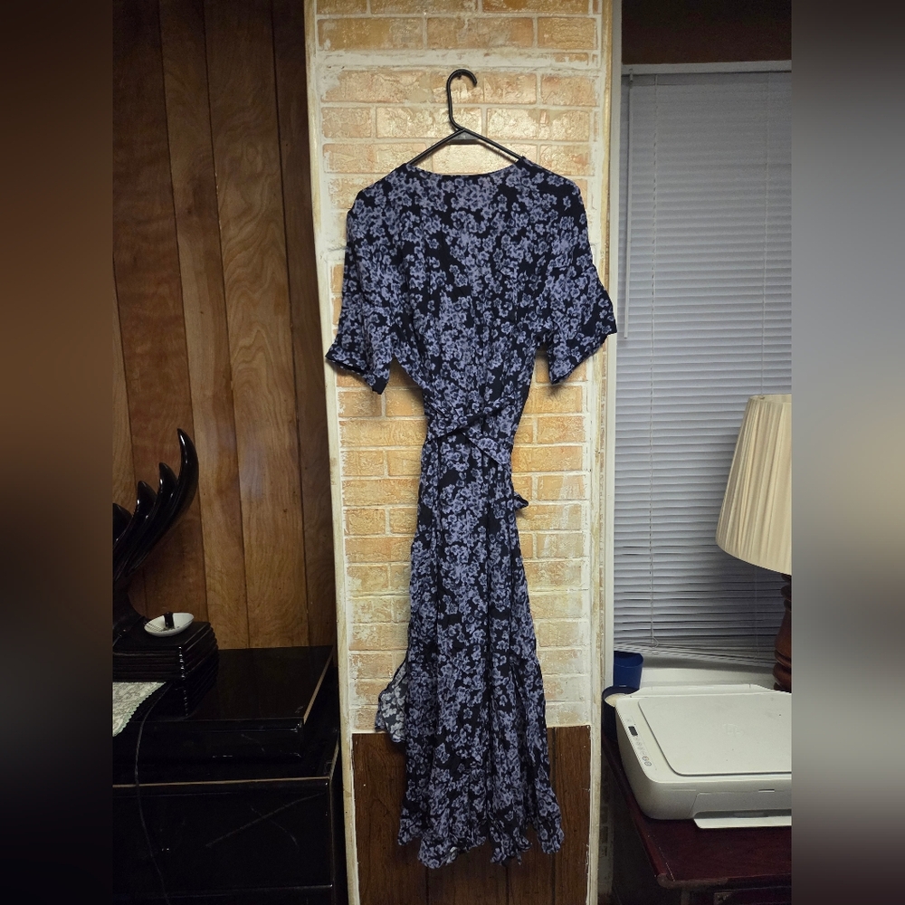 & Other Stories Floral Wrap Dress (US 12) - Picture 4 of 4
